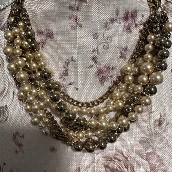 New - Stella and dot Pearl & antique chain necklace - Picture 3 of 5